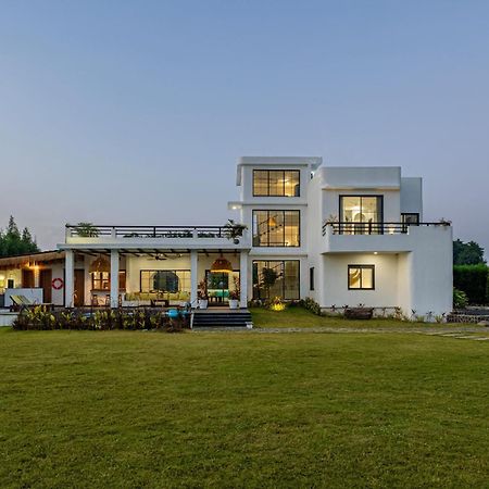 Stayvista At Lotus By The Lake With Pool, Bbq & Lawn Indore Luaran gambar