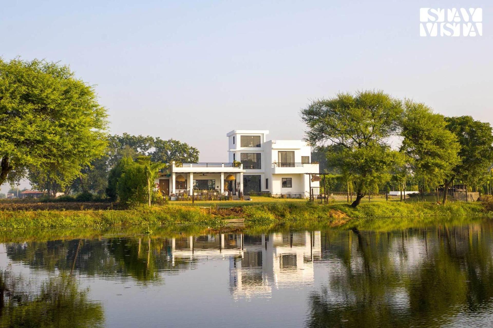 Stayvista At Lotus By The Lake With Pool, Bbq & Lawn Indore Luaran gambar